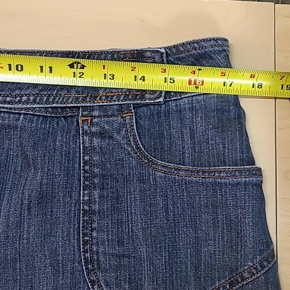Vintage Tommy Hilfiger A-line jean 21" skirt 4 pockets medium wash size 10 - Picture 7 of 12